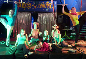 Kinder- und Jugendzirkus "Birikino" mehr >>>